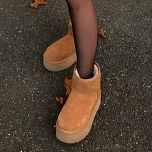 Ugg Classic Mini Platform Boots Chestnut